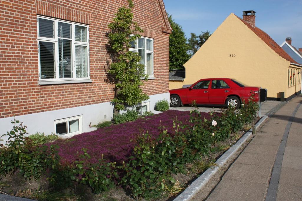 Bed & Bath Nykobing Sjaelland Exterior photo